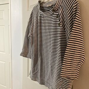 Loft Outlet Black‎ & White 3/4 Sleeve Sweater Women's Size Large K1